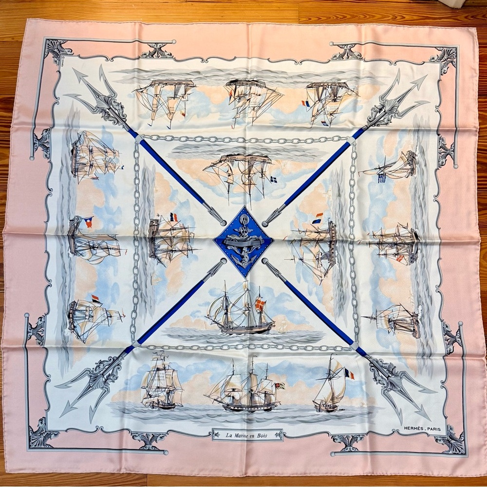 HERMES Never Worn Vintage “The Wooden Marine” Pink Carre 90 Silk Twill Scarf - Picture 15 of 16
